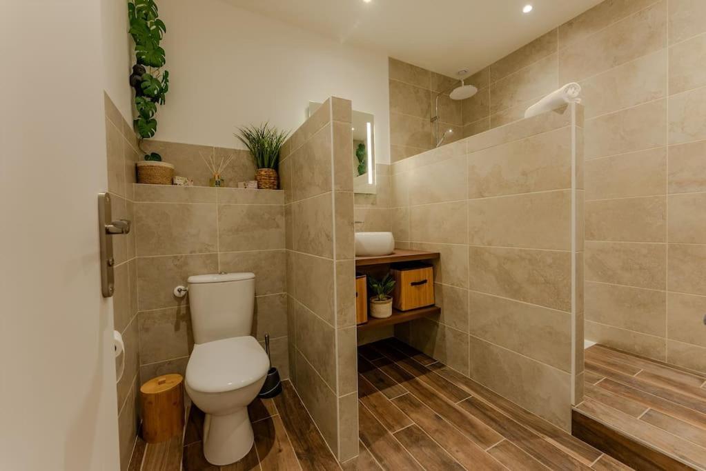 L'echappee Chic Au Coeur De Valence Apartment *
